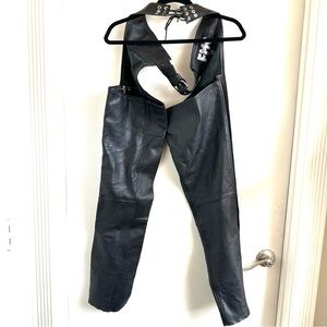 FMC NWOT Motorcycle Women’s Black Leather Chaps Sz XXXS